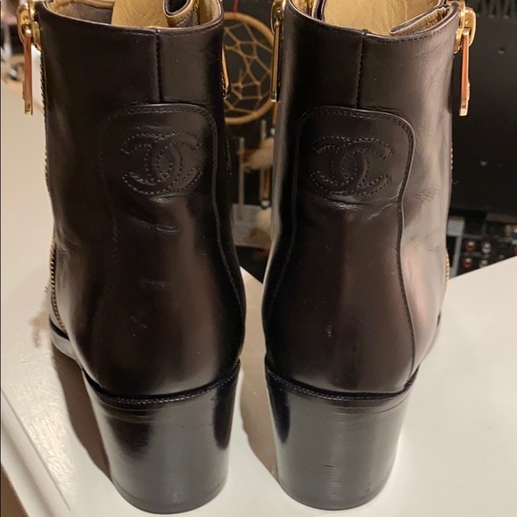 Chanel calf skin Booties with double zip - Picture 8 of 16